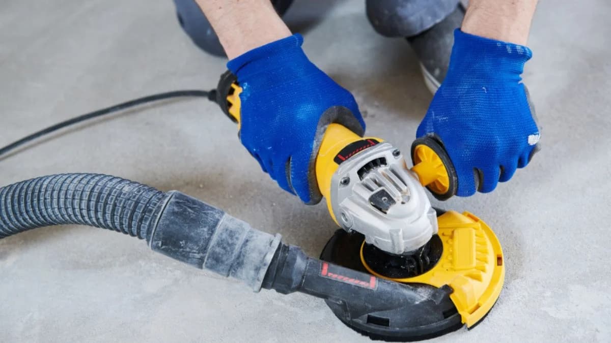 صقل وتنعيم سطح الميكروسيمنت