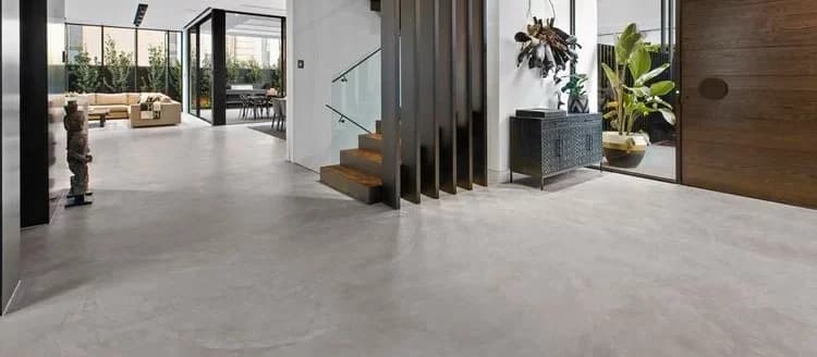 Microcement Riyadh: The Ultimate 2025 Guide to Seamless Desert Flooring