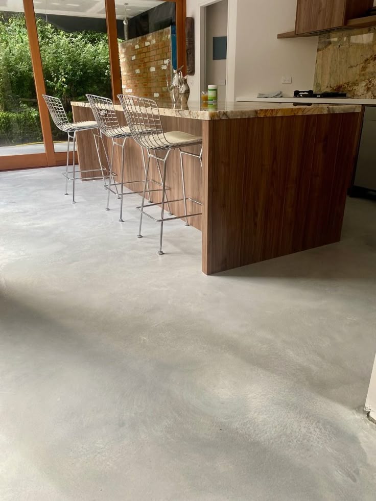 Polished Concrete Surface in a Commercial Office, Saudi Arabia